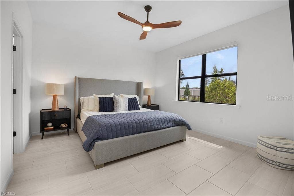 10388 MADDOX LN, Bonita Springs, FL 34135 10388 MADDOX LN, Bonita Springs, FL 34135