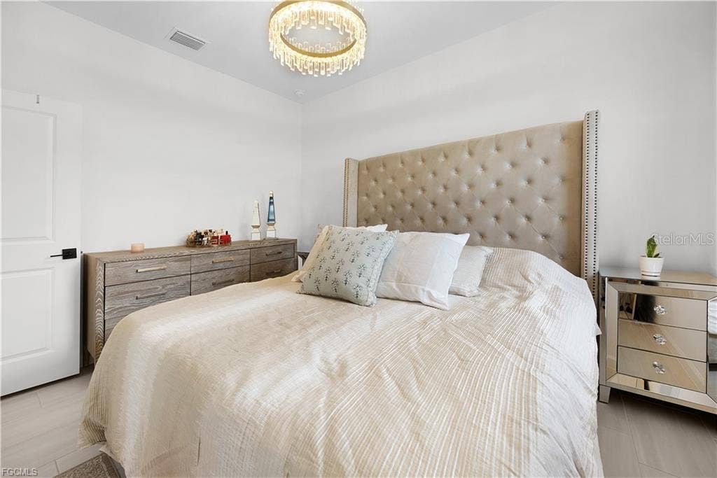 10388 MADDOX LN, Bonita Springs, FL 34135 10388 MADDOX LN, Bonita Springs, FL 34135