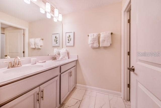 8977 CABOT CLIFFS DRIVE, Davenport, FL 33896 8977 CABOT CLIFFS DRIVE, Davenport, FL 33896