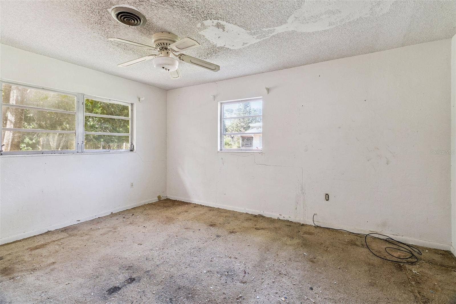 351 N LAILA DRIVE, West Melbourne, FL 32904