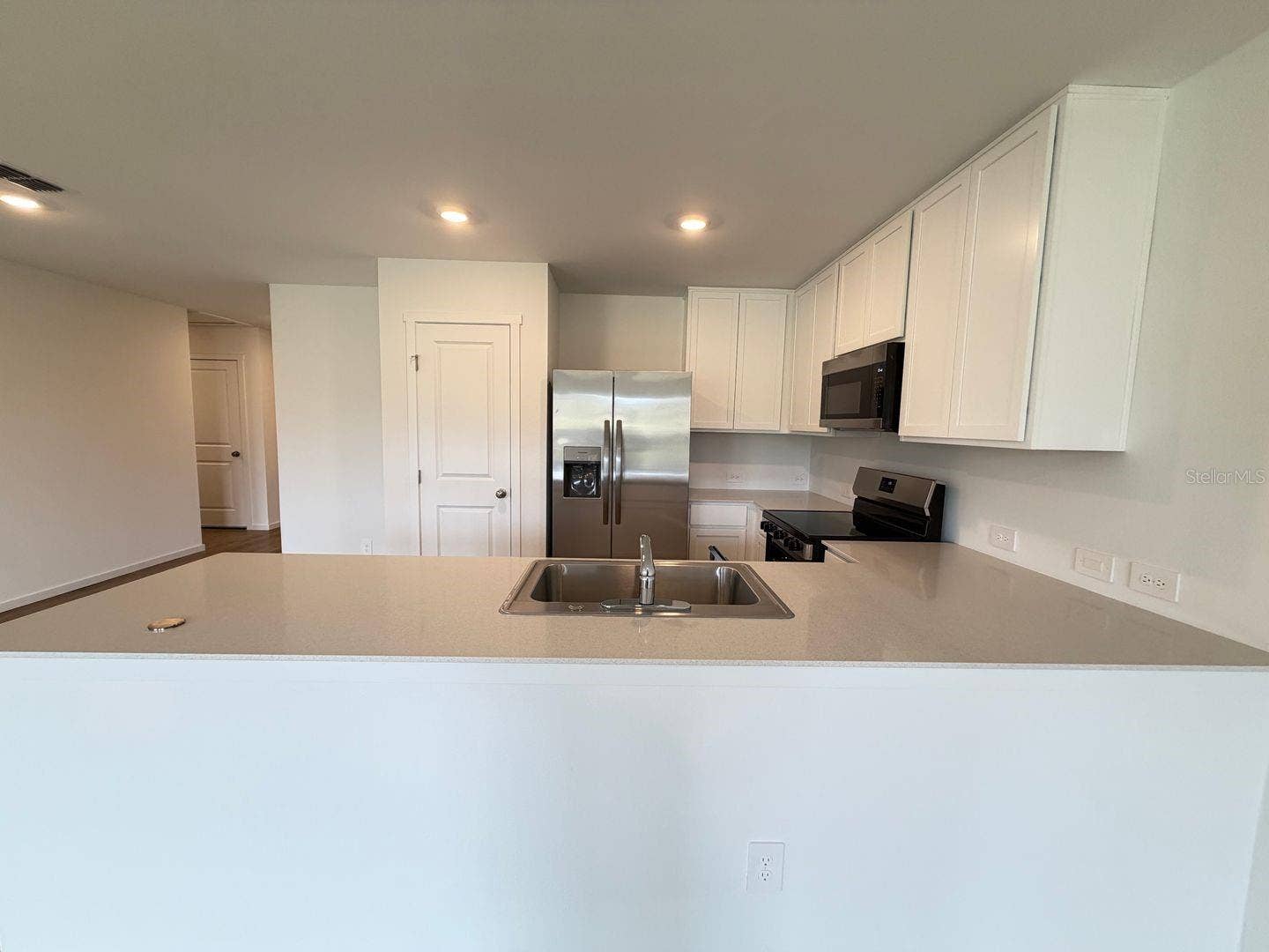 563 ARTEMIS STREET, Lake Wales, FL 33853