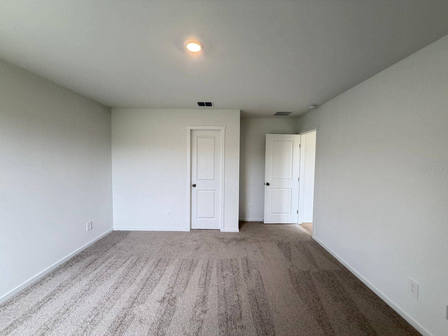 563 ARTEMIS STREET, Lake Wales, FL 33853