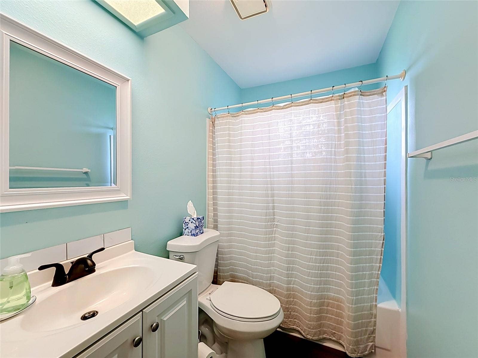 1038 SCOTCH PINE COURT, Leesburg, FL 34788 Bathroom 2