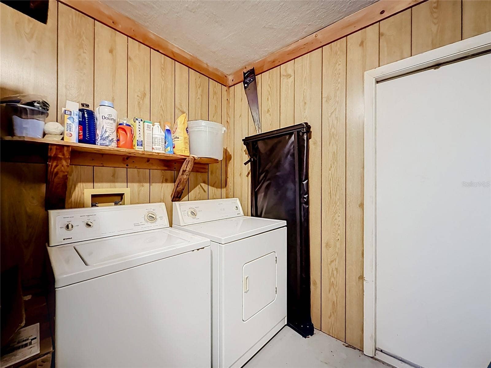 1038 SCOTCH PINE COURT, Leesburg, FL 34788 Laundry
