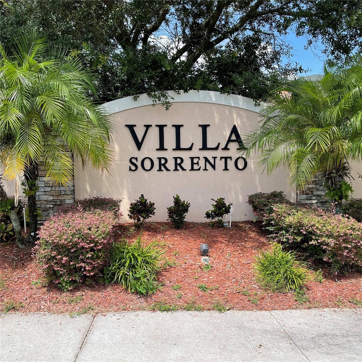 353 VILLA SORRENTO CIRCLE, Haines City, FL 33844