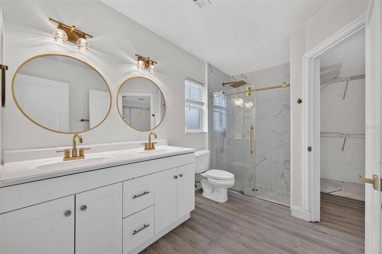 3828 GUILDFORD COURT, Orlando, FL 32817 3828 GUILDFORD COURT, Orlando, FL 32817