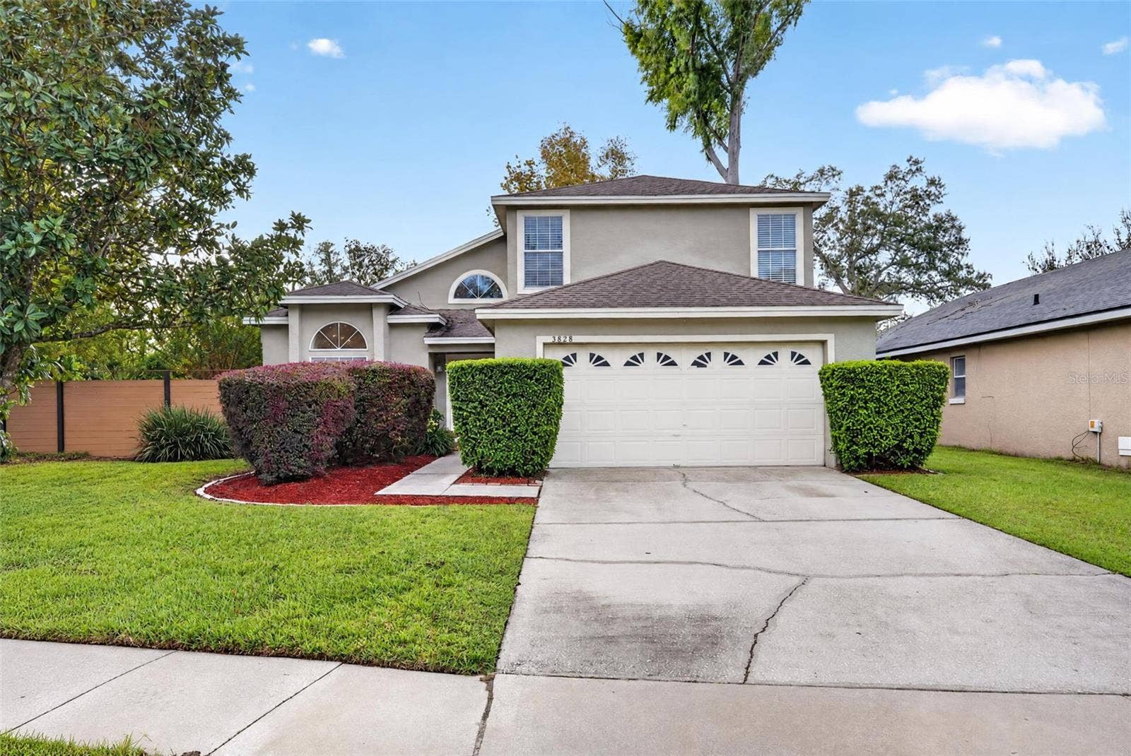 3828 GUILDFORD COURT, Orlando, FL 32817 3828 GUILDFORD COURT, Orlando, FL 32817