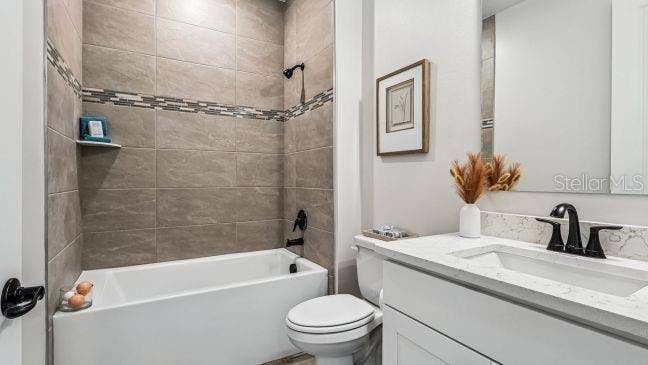 Model home - actual features may vary.Model home - actual features may vary.