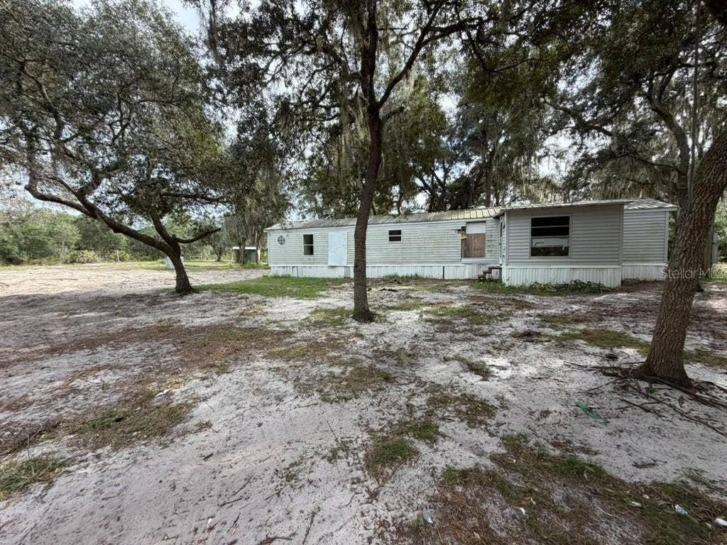 8801 DEER RUN DRIVE, Lake Wales, FL 33898 8801 DEER RUN DRIVE, Lake Wales, FL 33898