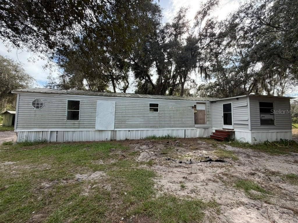 8801 DEER RUN DRIVE, Lake Wales, FL 33898 8801 DEER RUN DRIVE, Lake Wales, FL 33898