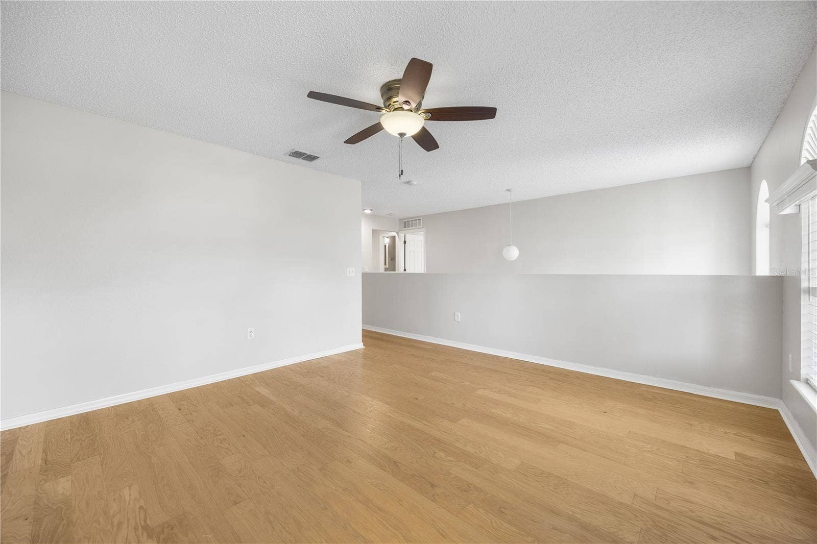 2085 OLDHAM AVENUE, Deltona, FL 32725