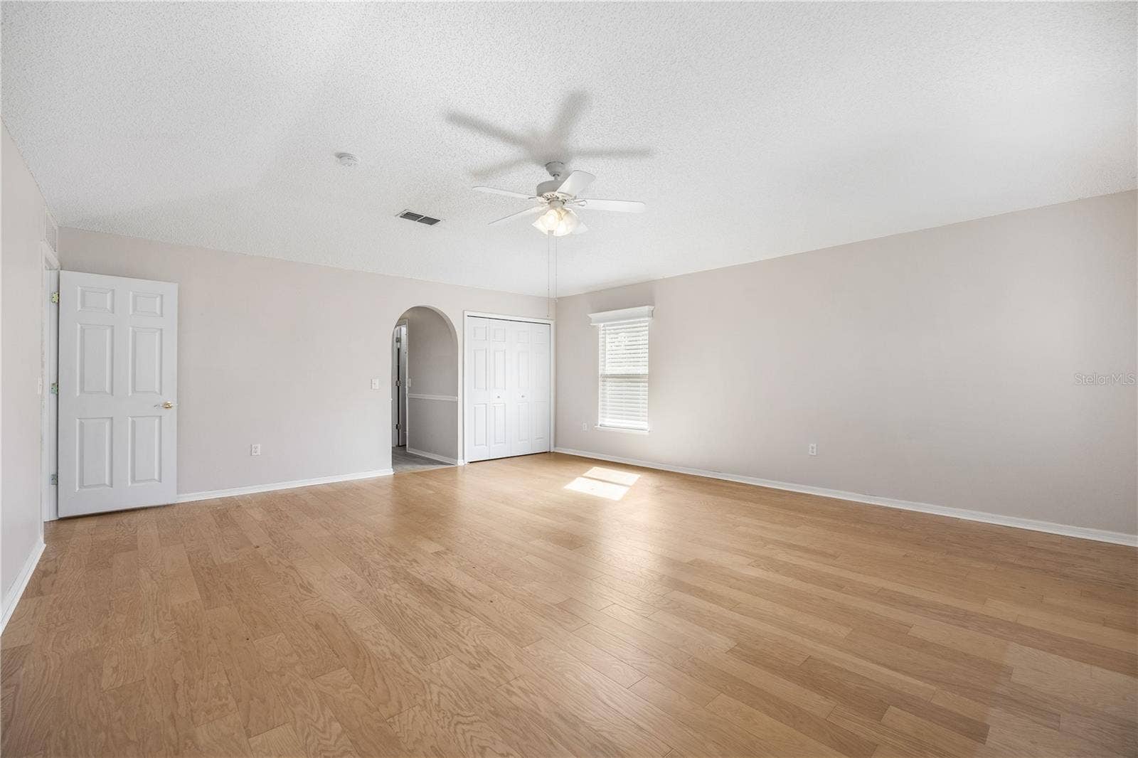 2085 OLDHAM AVENUE, Deltona, FL 32725