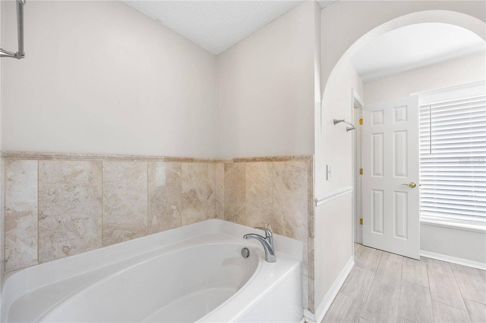 2085 OLDHAM AVENUE, Deltona, FL 32725