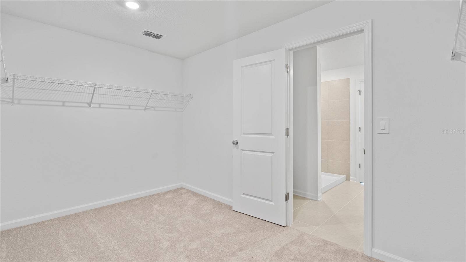 1957 PINE MEADOWS GOLFCOURSE ROAD, Eustis, FL 32726