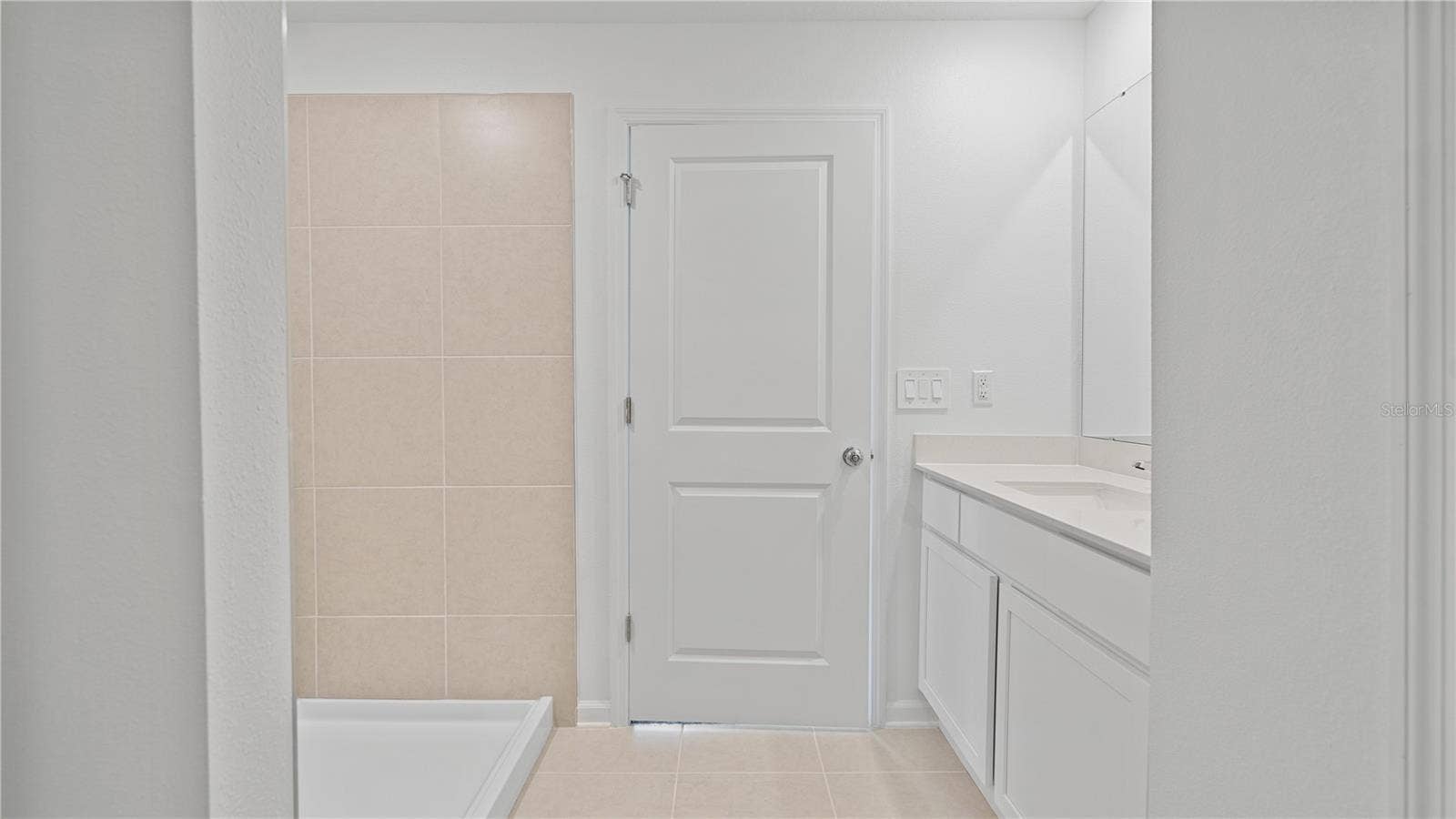 1957 PINE MEADOWS GOLFCOURSE ROAD, Eustis, FL 32726