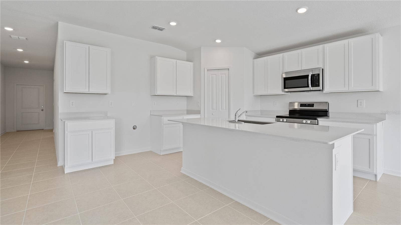 1957 PINE MEADOWS GOLFCOURSE ROAD, Eustis, FL 32726