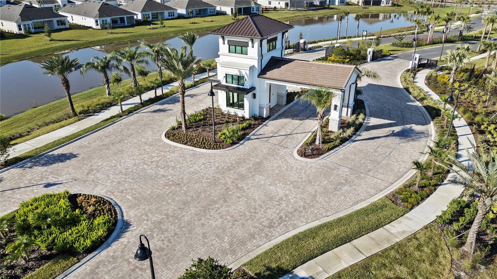 5323 HAVEN VIEW DRIVE, Clermont, FL 34714 Amenities - Man guarded gate