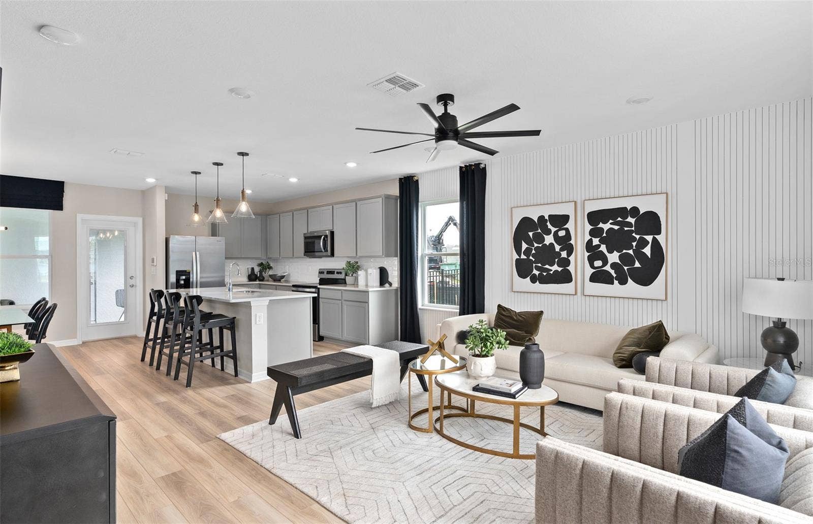 1174 FARM BRIDGE ROAD, Orlando, FL 32820 Model Home Design Only. Pictures and furnishings are for illustrative purposes only. Elevations, colors and options may vary. Furniture is for model home staging only.