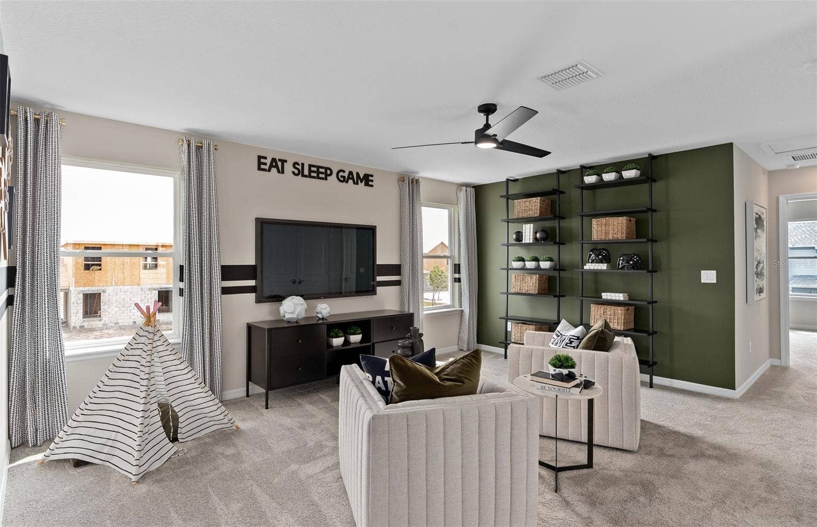 1174 FARM BRIDGE ROAD, Orlando, FL 32820 Model Home Design Only. Pictures and furnishings are for illustrative purposes only. Elevations, colors and options may vary. Furniture is for model home staging only.