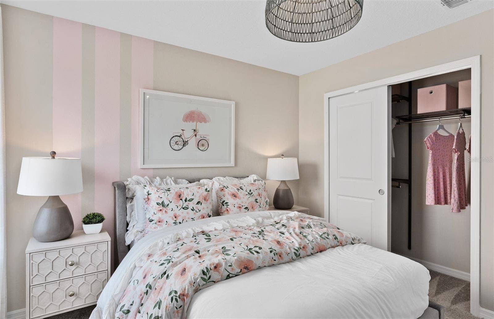 1174 FARM BRIDGE ROAD, Orlando, FL 32820 Model Home Design Only. Pictures and furnishings are for illustrative purposes only. Elevations, colors and options may vary. Furniture is for model home staging only.