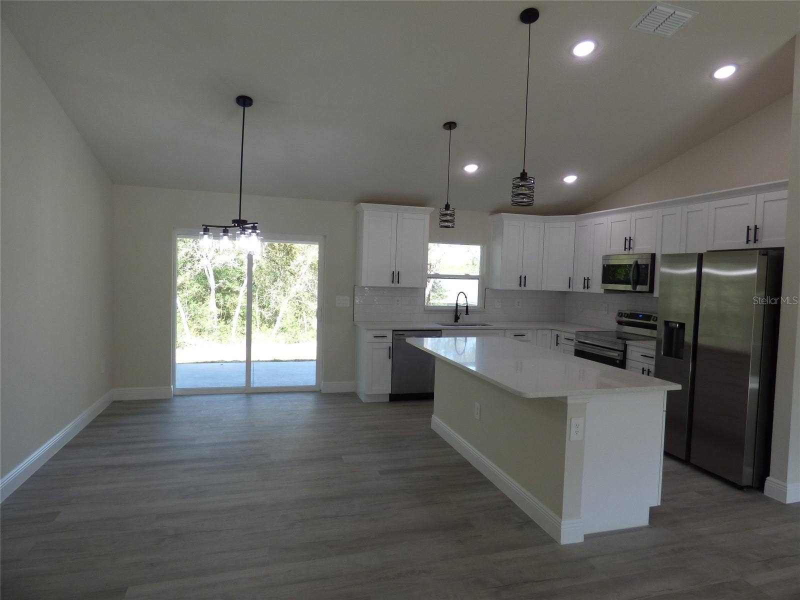 8458 N BOLDER DRIVE, Citrus Springs, FL 34434