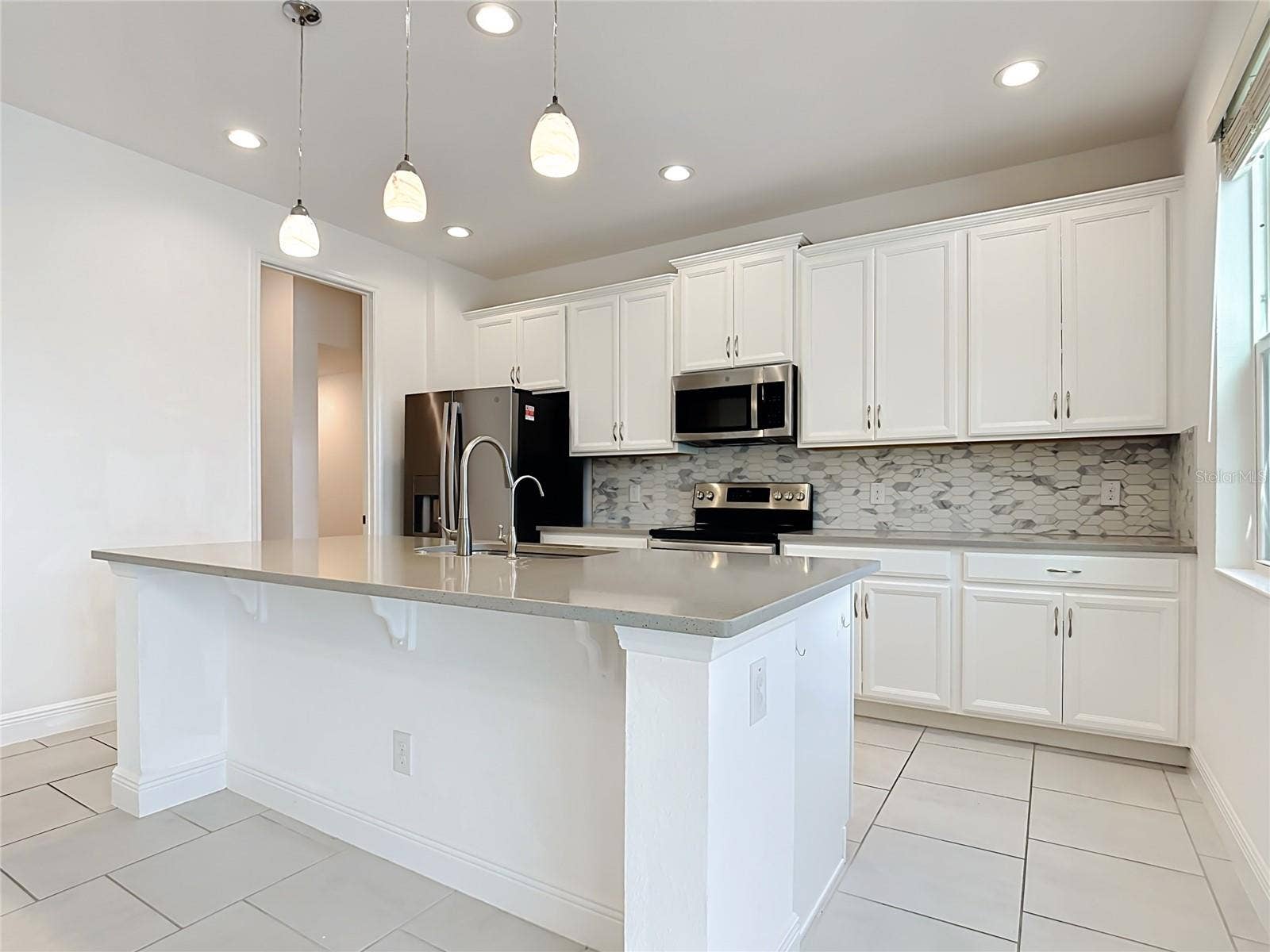 3293 WAUSEON DRIVE, St Cloud, FL 34772 3293 WAUSEON DRIVE, St Cloud, FL 34772