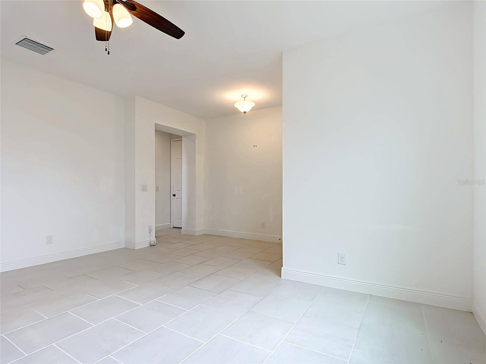 3293 WAUSEON DRIVE, St Cloud, FL 34772 3293 WAUSEON DRIVE, St Cloud, FL 34772