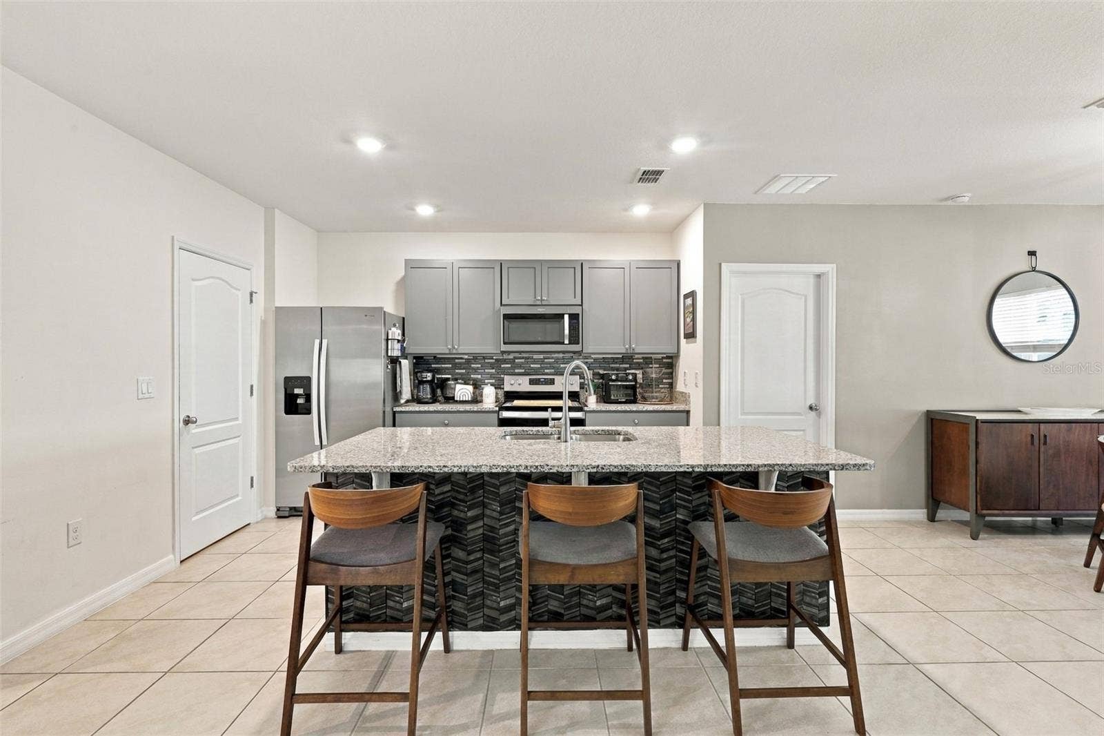 704 RED HAWK LANE, Deltona, FL 32725 704 RED HAWK LANE, Deltona, FL 32725