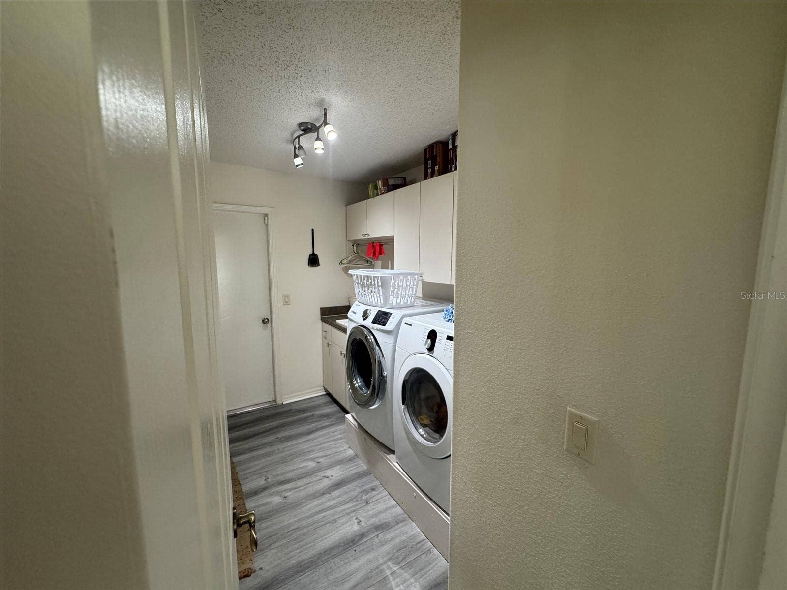 6104 W WAYWARD WIND LOOP, Homosassa, FL 34448 Laundry Room