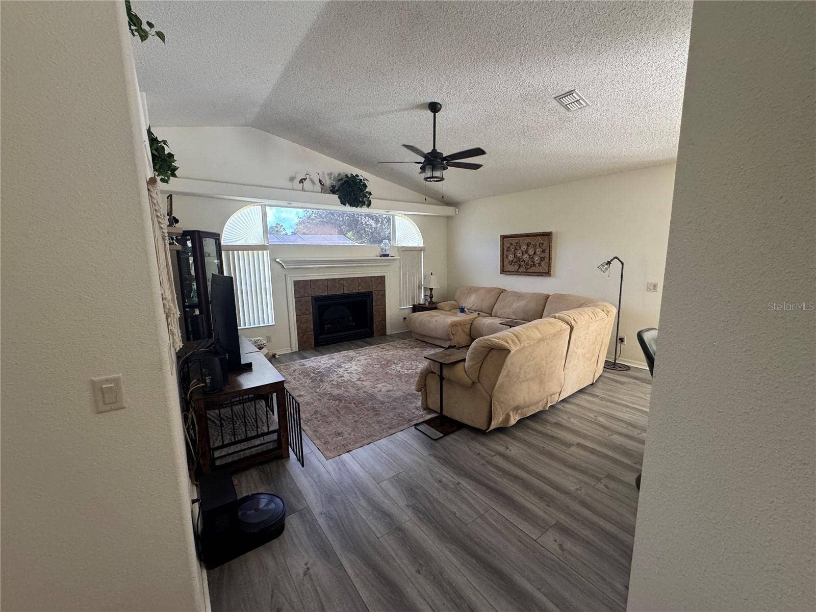 6104 W WAYWARD WIND LOOP, Homosassa, FL 34448 Family Room