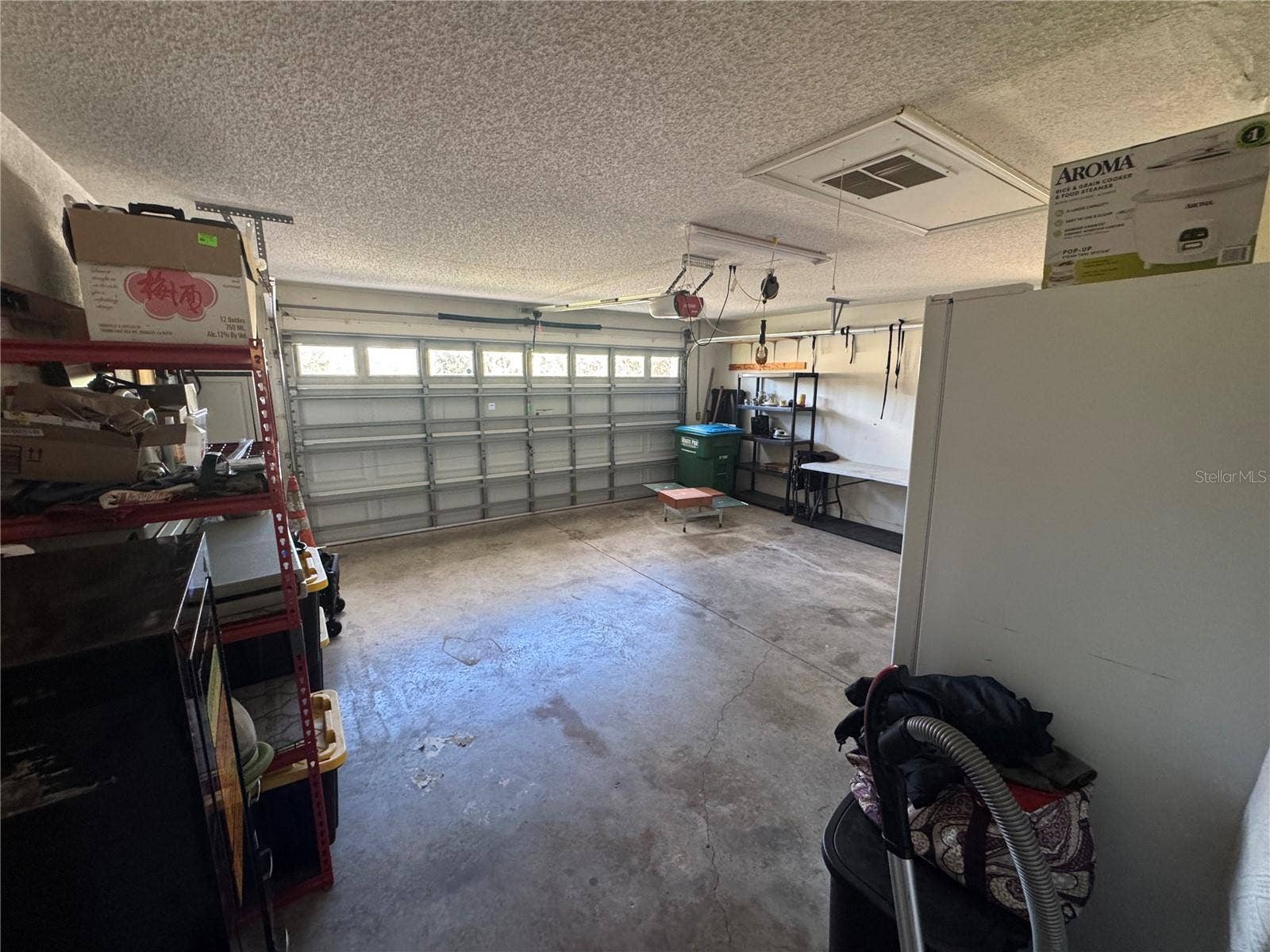 6104 W WAYWARD WIND LOOP, Homosassa, FL 34448 Garage