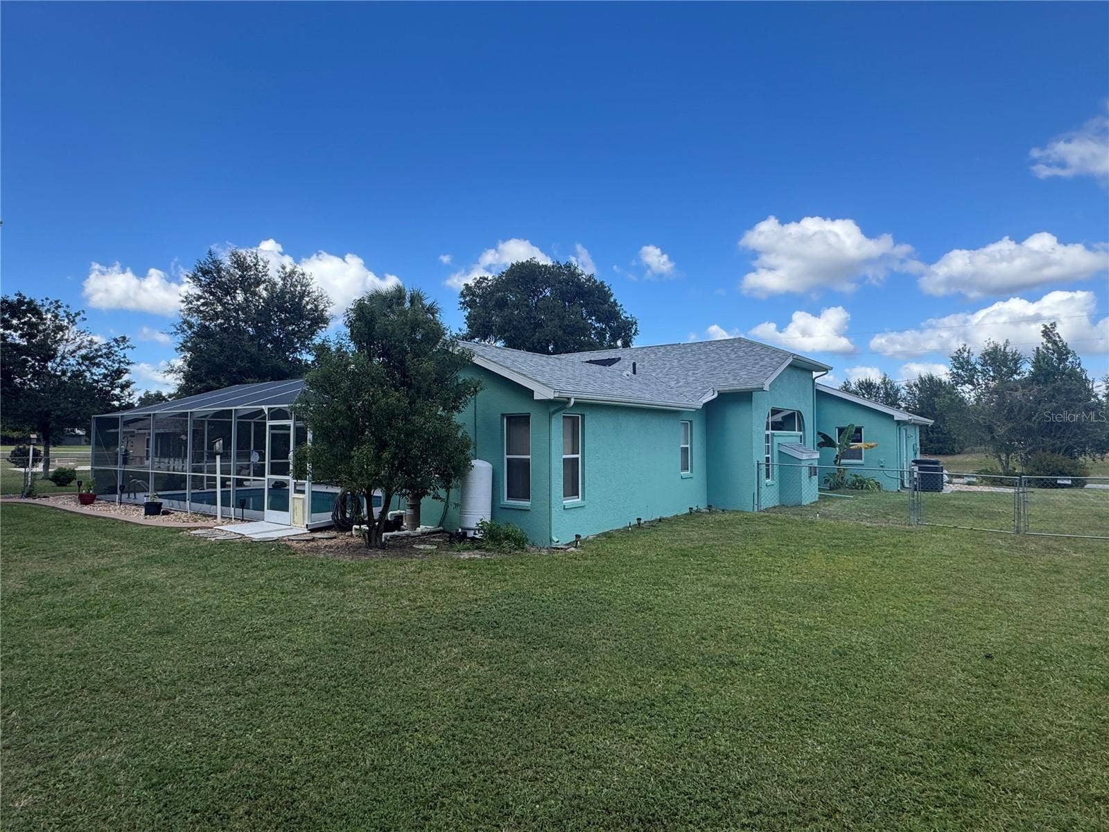 6104 W WAYWARD WIND LOOP, Homosassa, FL 34448 Rear Right side view