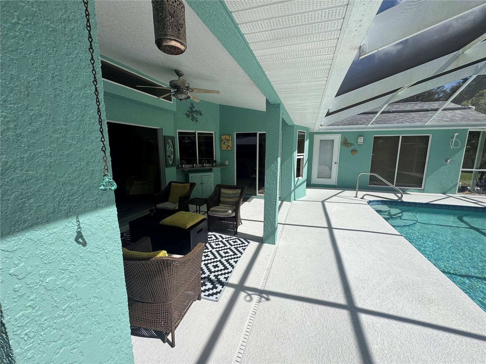 6104 W WAYWARD WIND LOOP, Homosassa, FL 34448 Covered Lanai