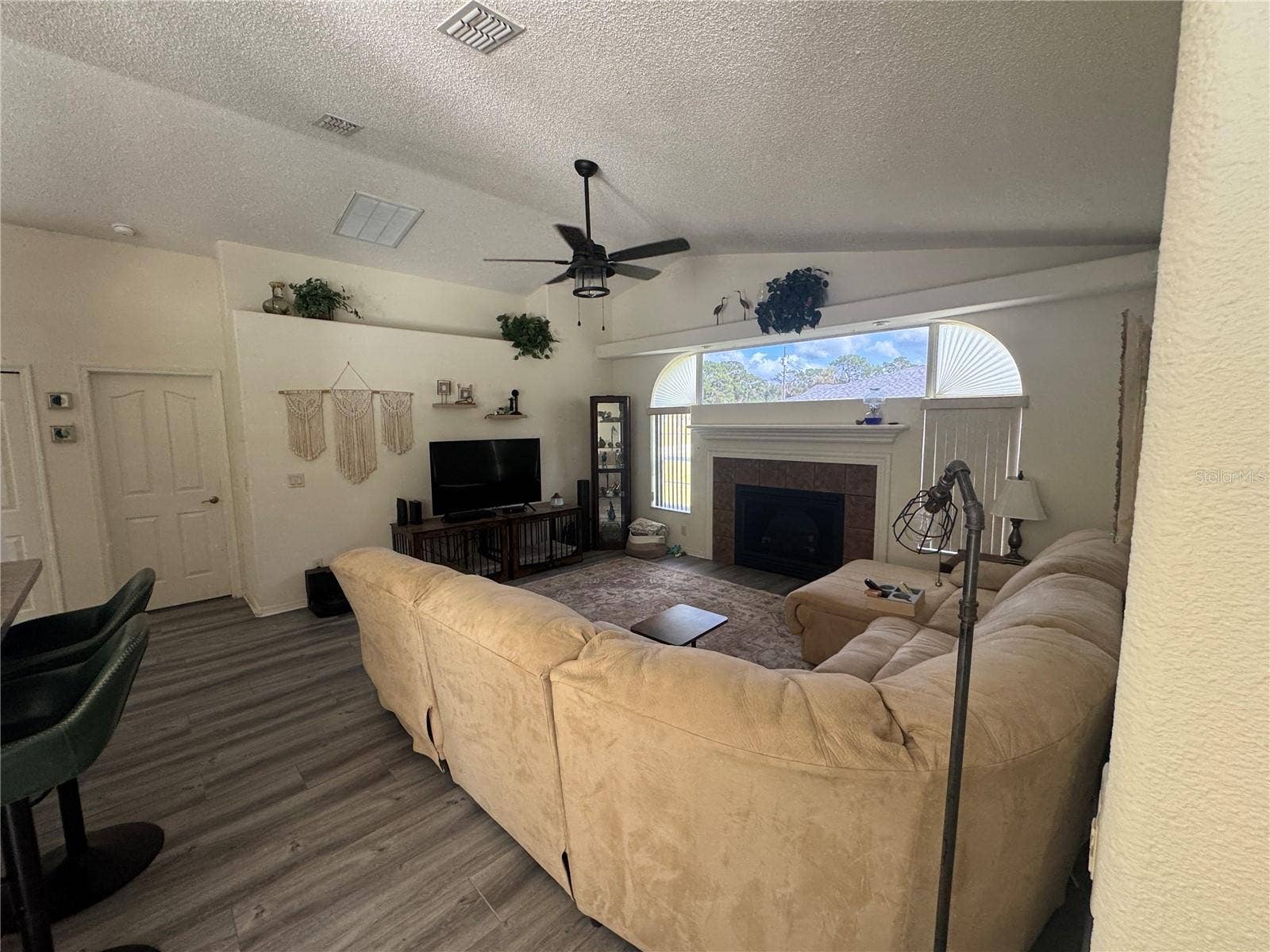 6104 W WAYWARD WIND LOOP, Homosassa, FL 34448 Family Room