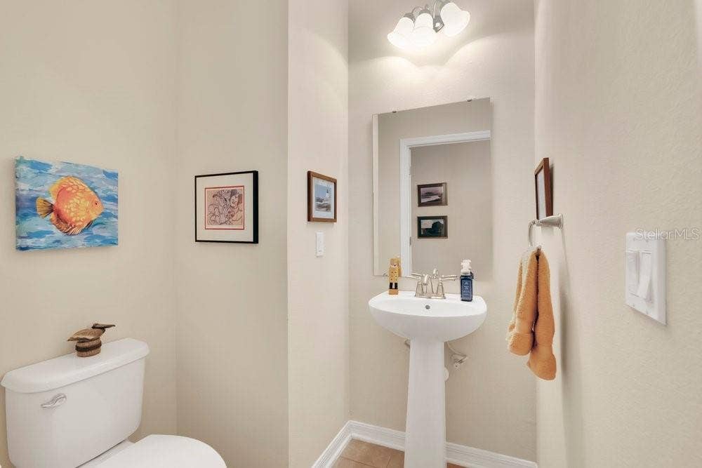Guest Bathroom