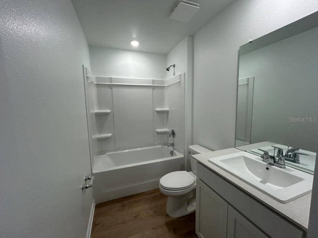 6253 BOTTICELLA BOULEVARD, Winter Haven, FL 33884 6253 BOTTICELLA BOULEVARD, Winter Haven, FL 33884