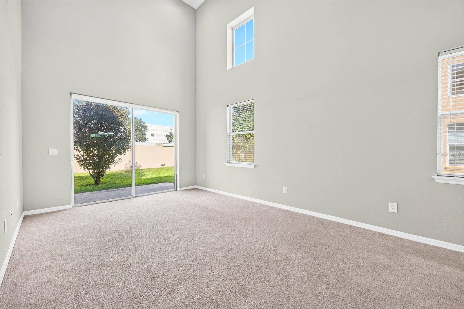 2128 LENNOX DALE LANE, Brandon, FL 33510 The Living Room