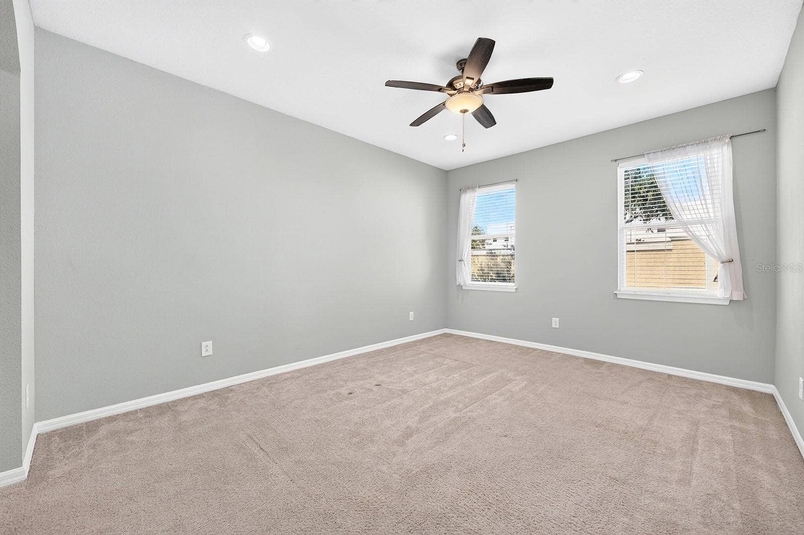 2128 LENNOX DALE LANE, Brandon, FL 33510 The Primary Suite