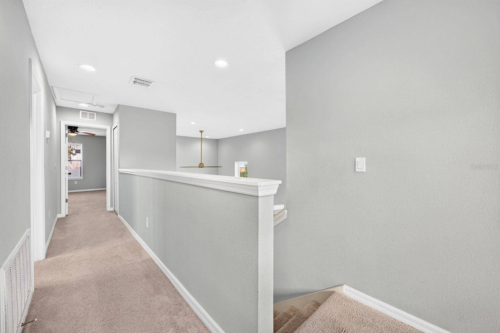2128 LENNOX DALE LANE, Brandon, FL 33510 The Upstairs Level