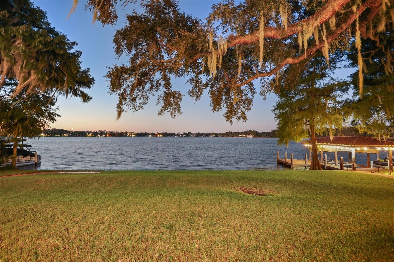 541 VIRGINIA DRIVE, Winter Park, FL 32789 Twilight vibes by Lake Virginia in the backyard