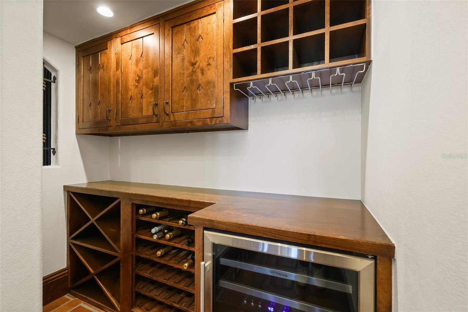 541 VIRGINIA DRIVE, Winter Park, FL 32789 Wine cellar