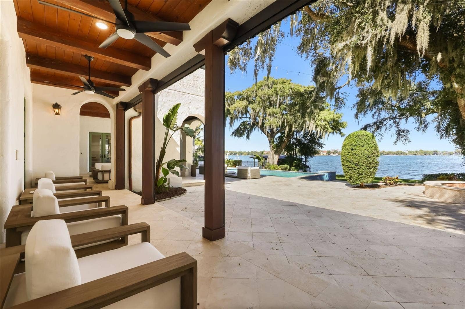 541 VIRGINIA DRIVE, Winter Park, FL 32789 Covered lanai with retractable screens