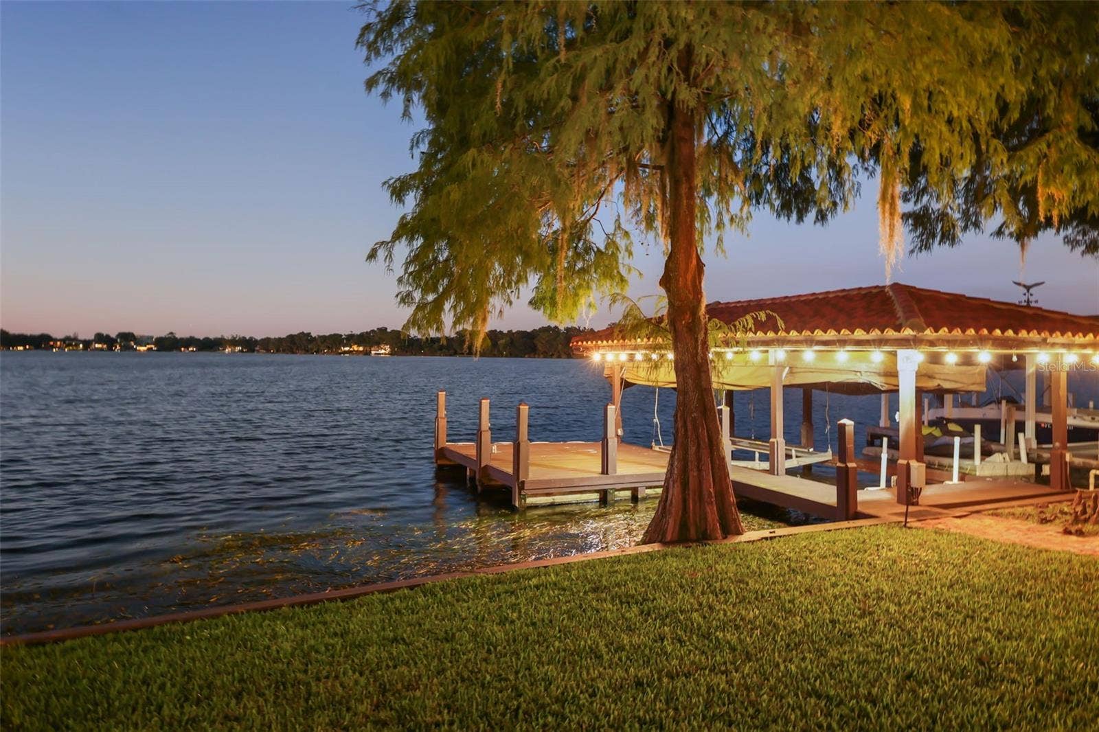 541 VIRGINIA DRIVE, Winter Park, FL 32789 Twilight vibes at the dock with powered boat lift