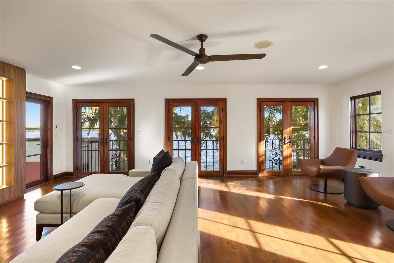 541 VIRGINIA DRIVE, Winter Park, FL 32789 Beautiful views out to Lake Virginia