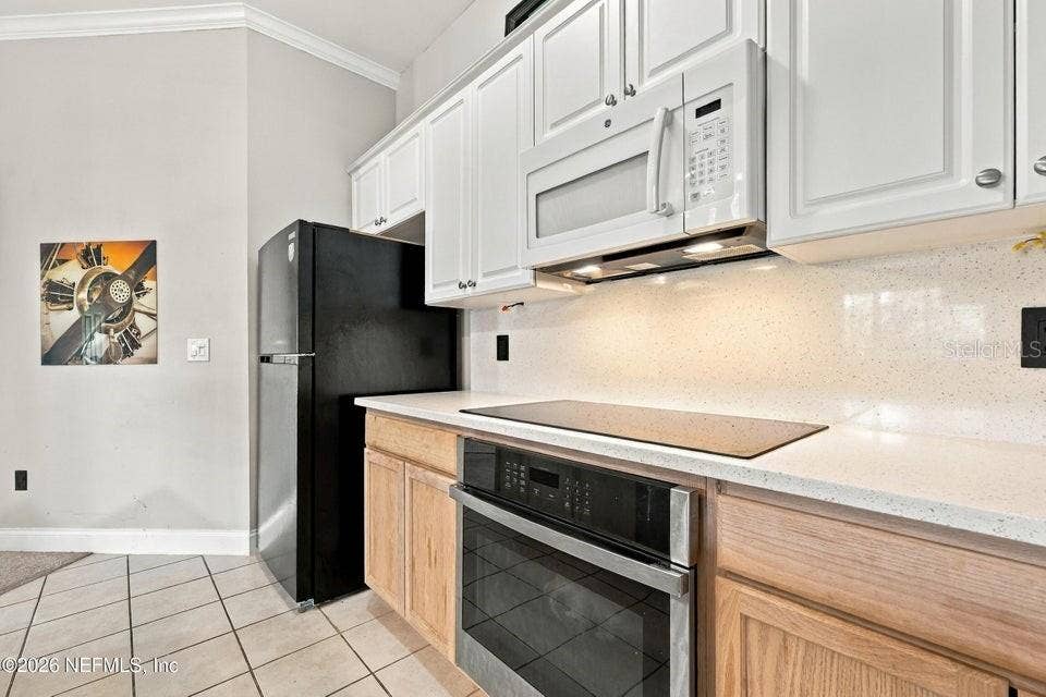 120 LEGENDARY DRIVE, #201, St Augustine, FL 32092 Kitchen