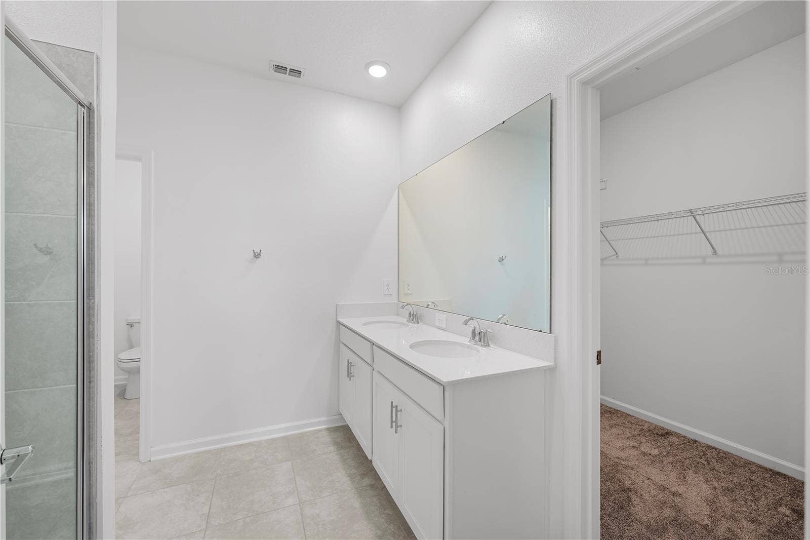 2ND PRIMARY BATHROOM 1ST FLOOR