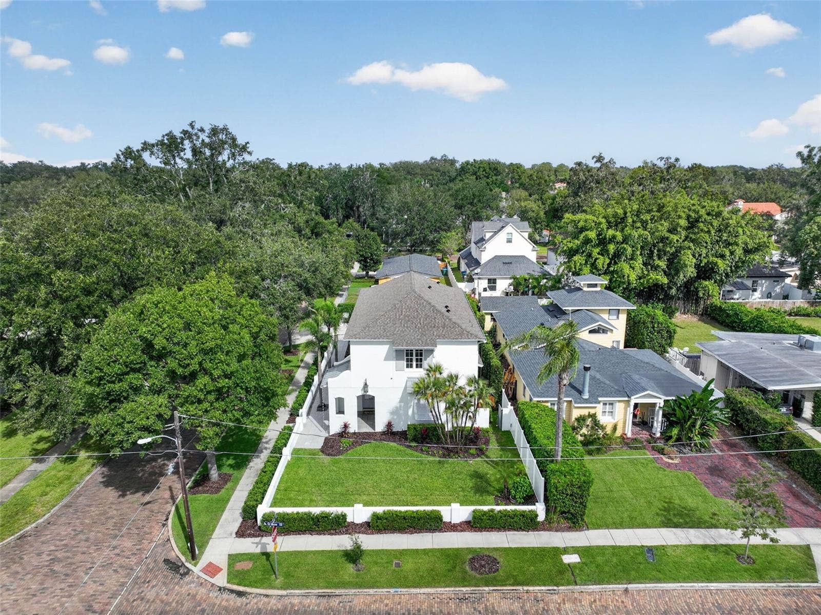 1900 SUNSET DRIVE, Winter Park, FL 32789 Corner lot