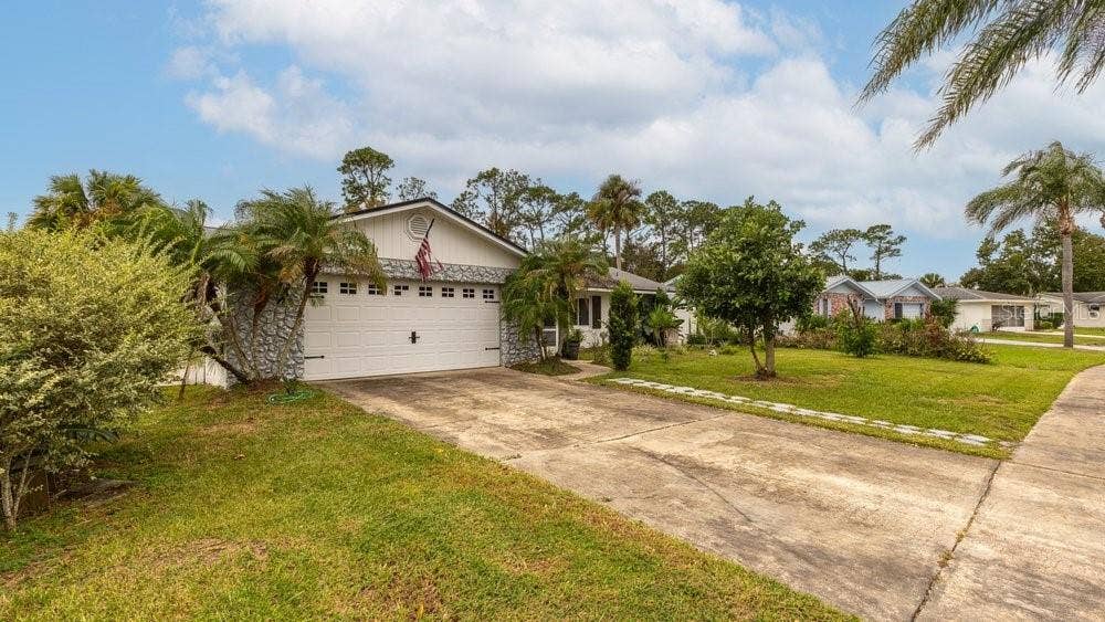 1115 HARMS WAY, Port Orange, FL 32129 1115 HARMS WAY, Port Orange, FL 32129