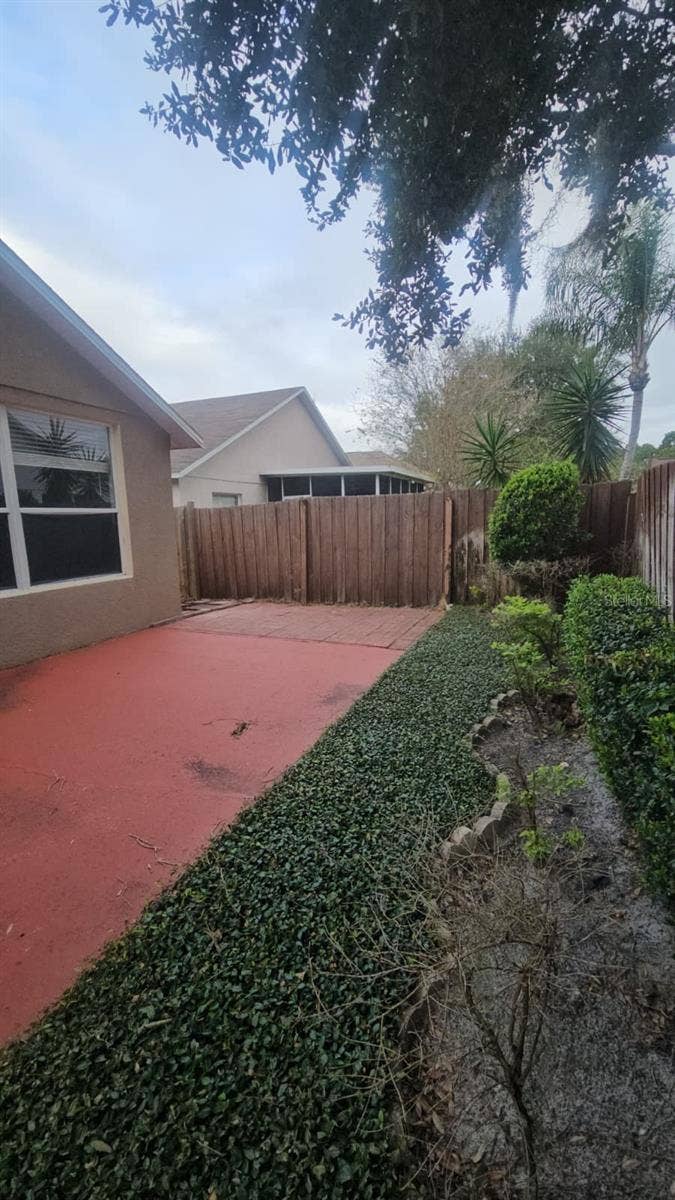 Orlando, FL 32826 Orlando, FL 32826