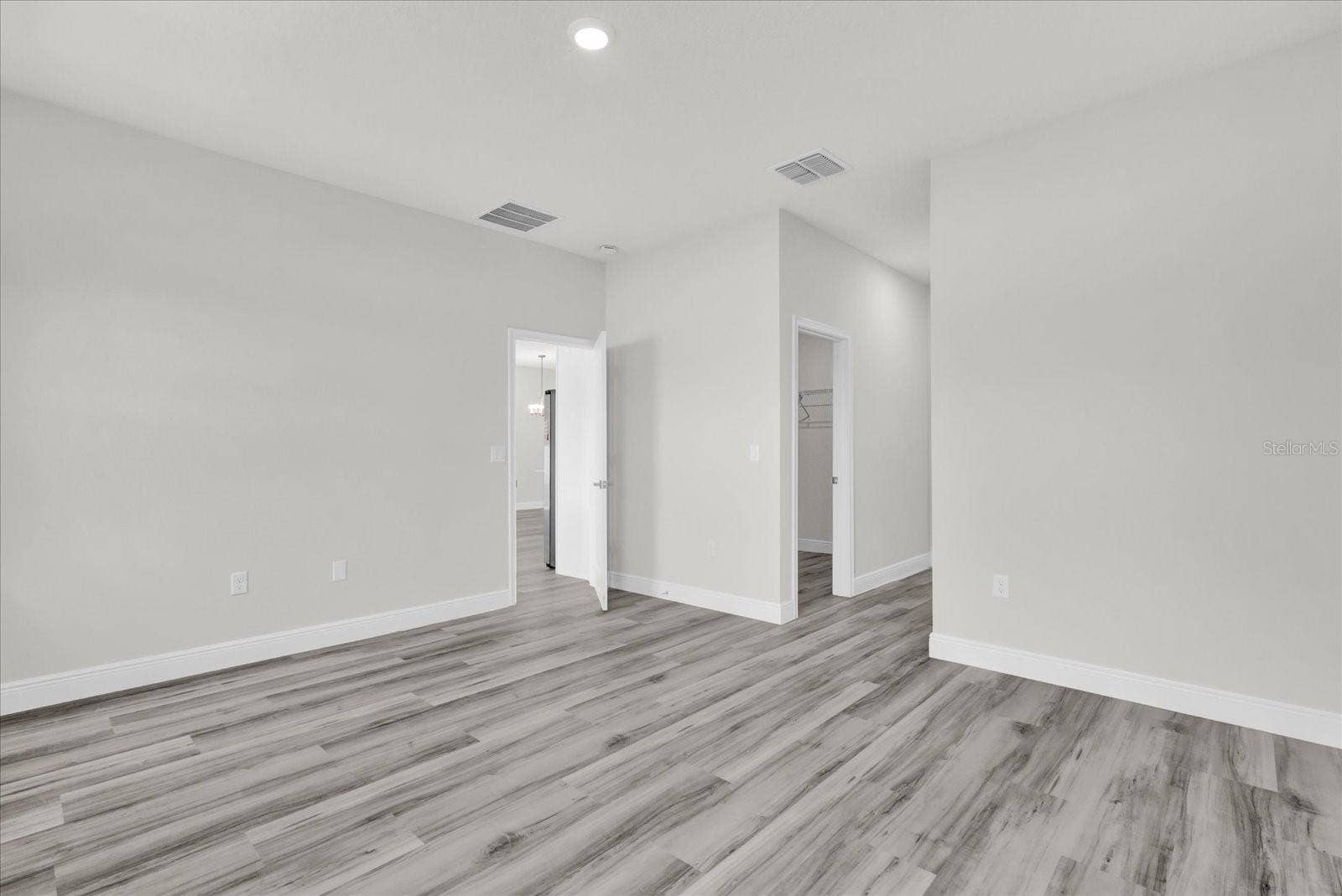 15684 SW 37TH CIRCLE, Ocala, FL 34473